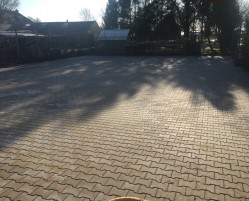 Bestrating terrein in Gorredijk